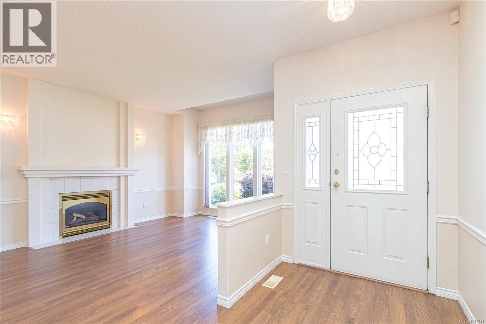Photo 5 of 4302 Indigo Lane, Saanich BC