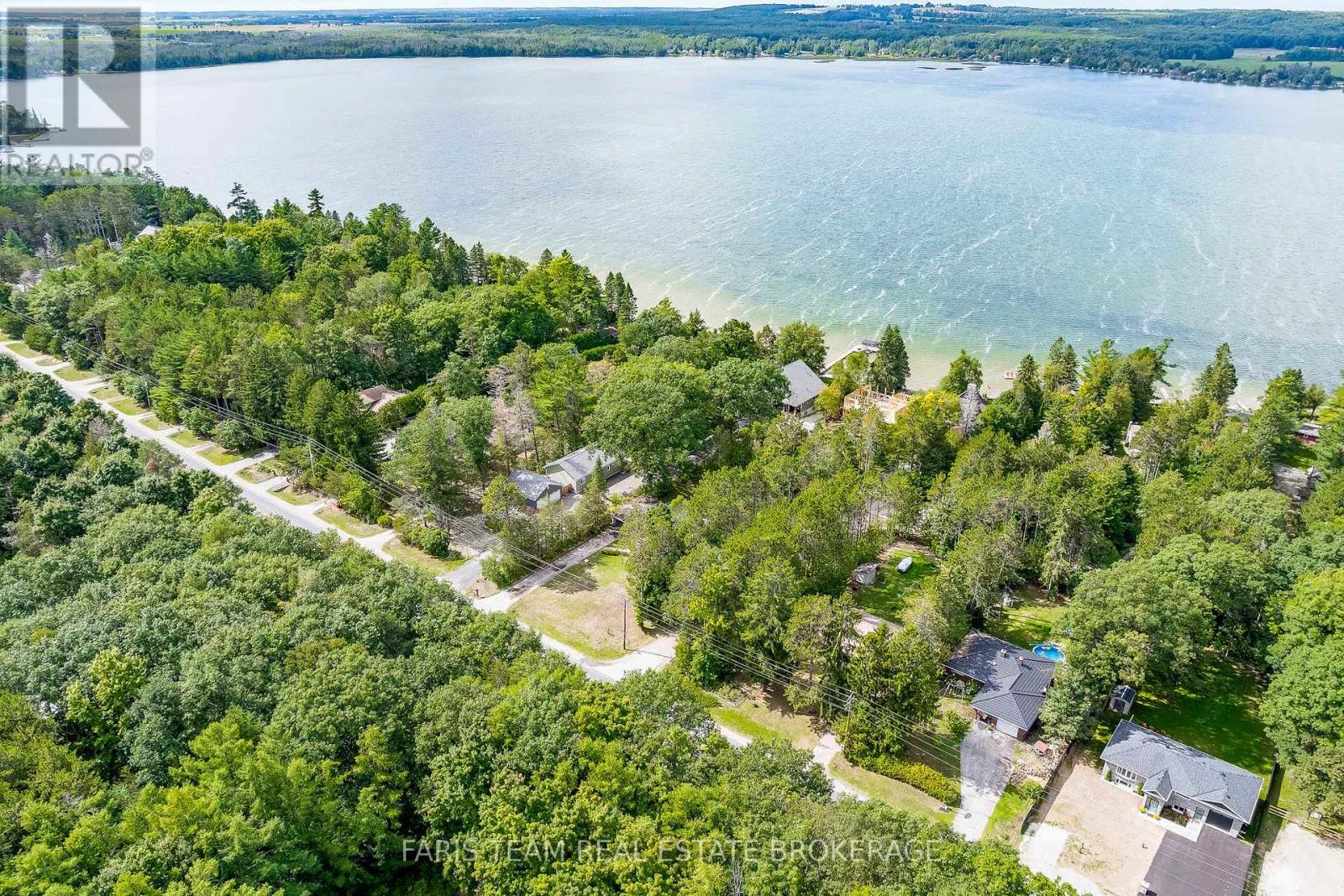 Photo 29 of 2368 South Orr Lake Road, Springwater ON