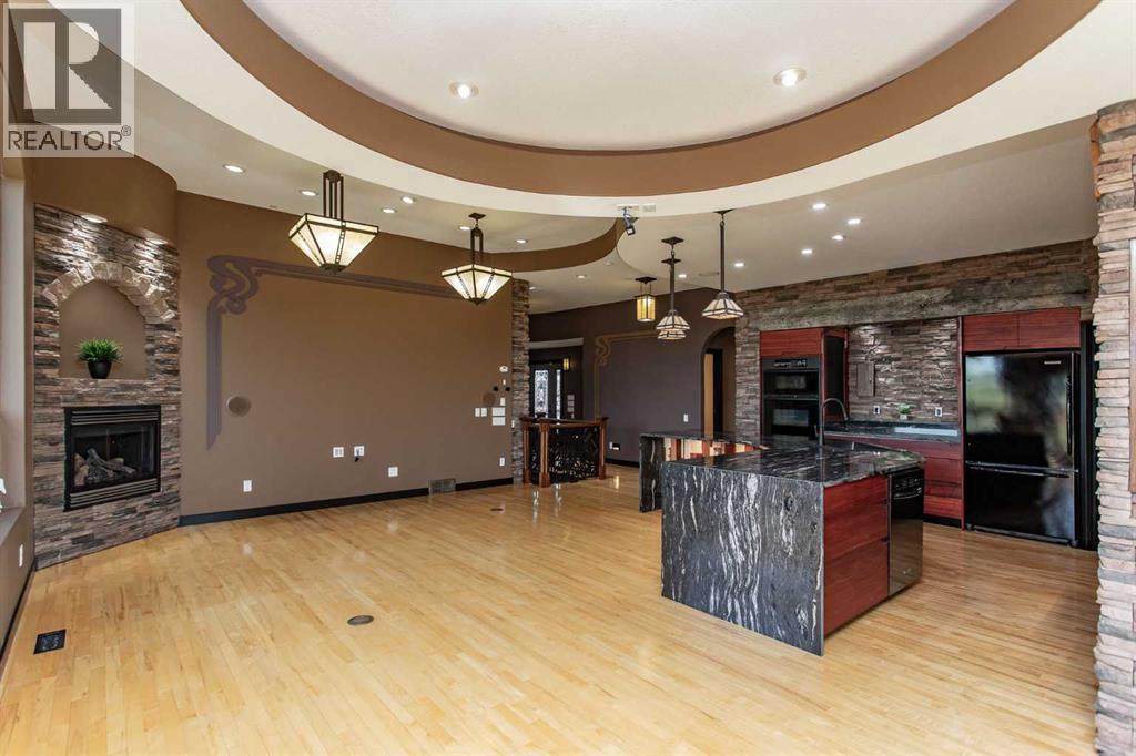 41017 Highway 20, Rural Lacombe County