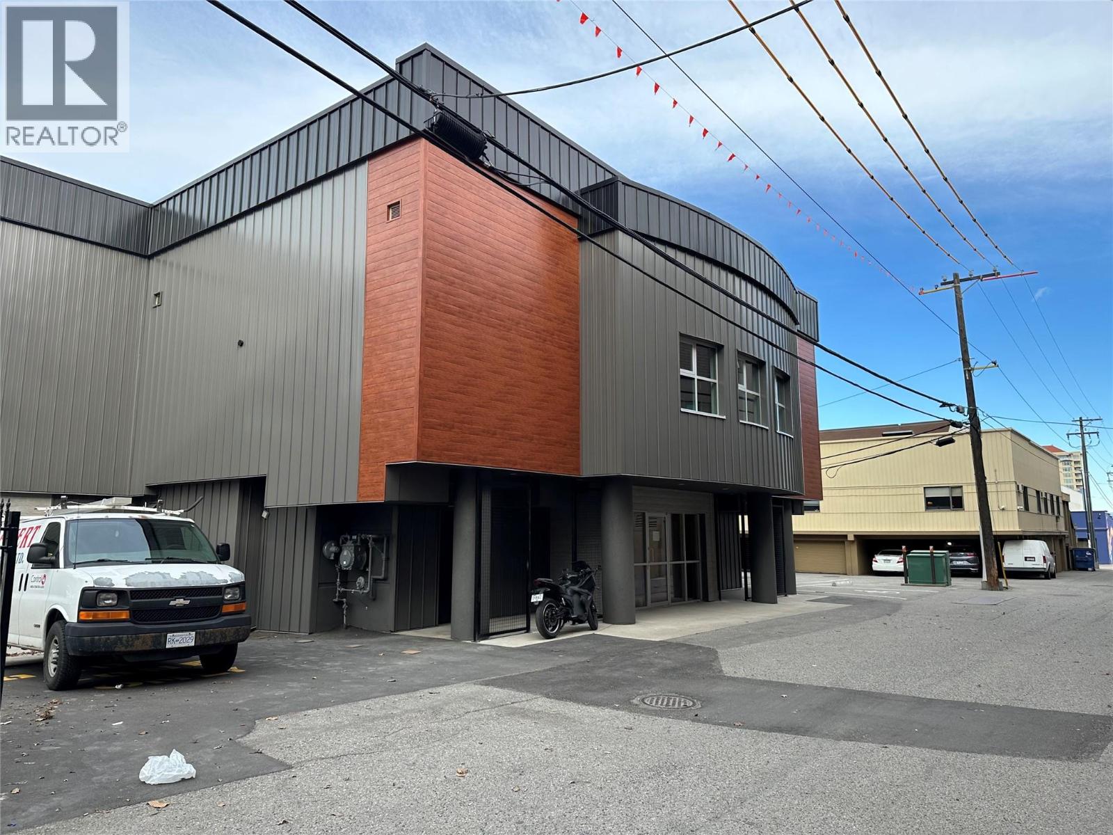 204 352 WINNIPEG Street, Penticton
