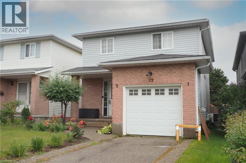 Photo 3 of 22 Beechmanor Crescent, Kitchener ON