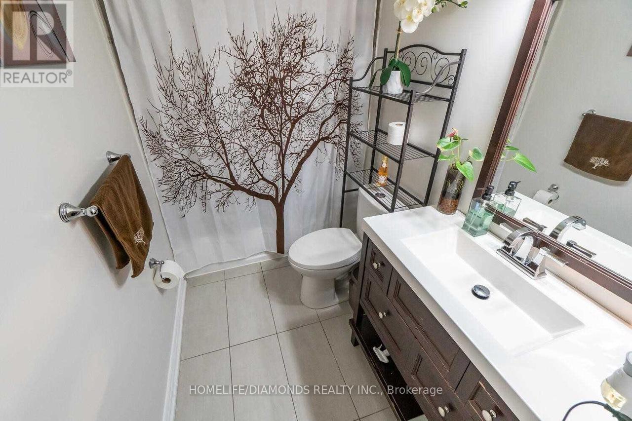 Photo 19 of Upper 52 Nuttall Street, Brampton ON
