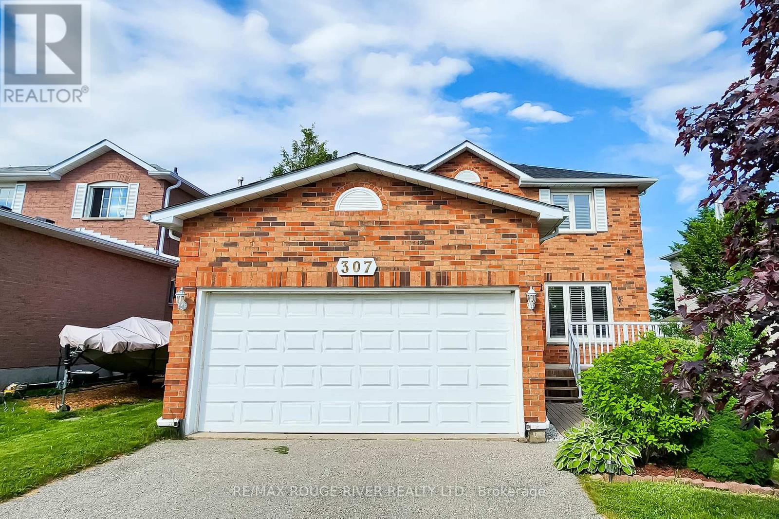 Photo 1 of 307 Michael Drive, Orangeville ON