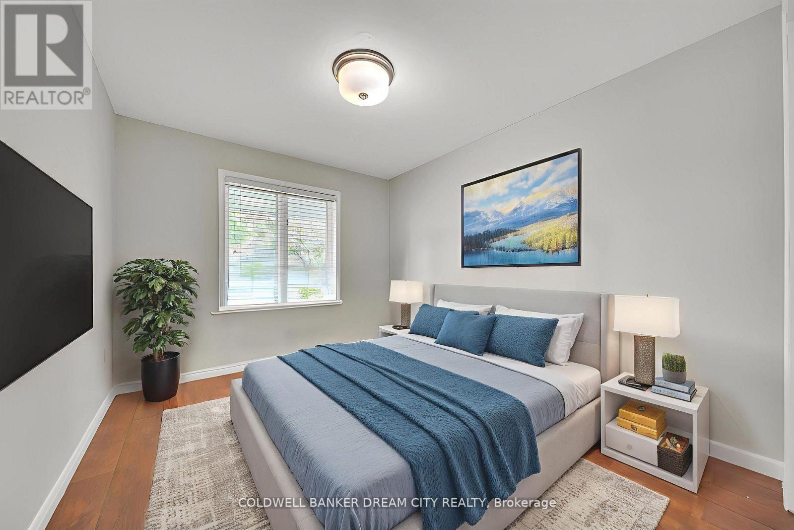 Photo 10 of 8295 Creditview Road N, Brampton ON
