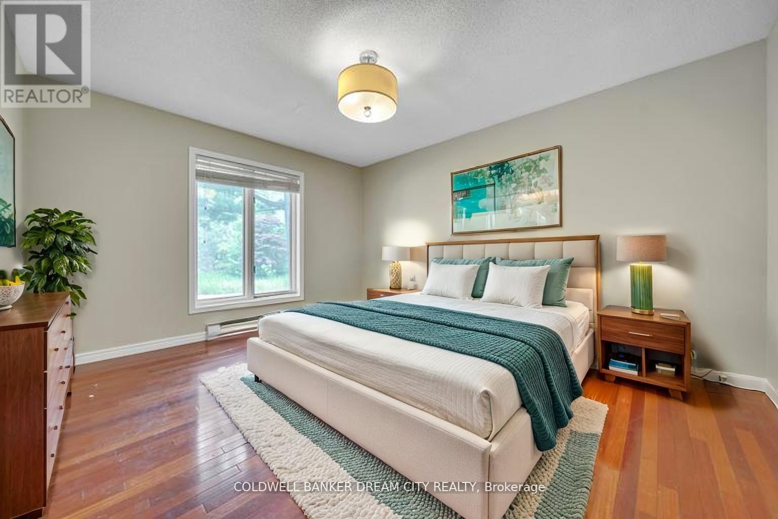 Photo 9 of 8295 Creditview Road N, Brampton ON