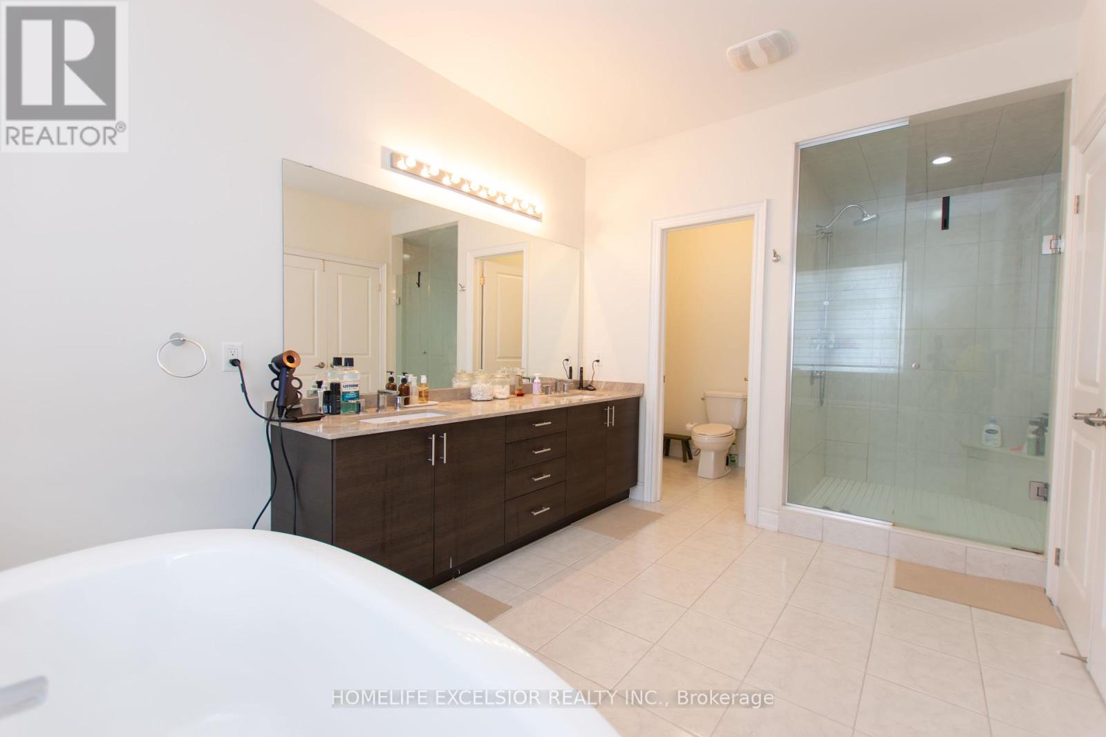 Photo 31 of 3128 Parsonage Crescent, Oakville ON