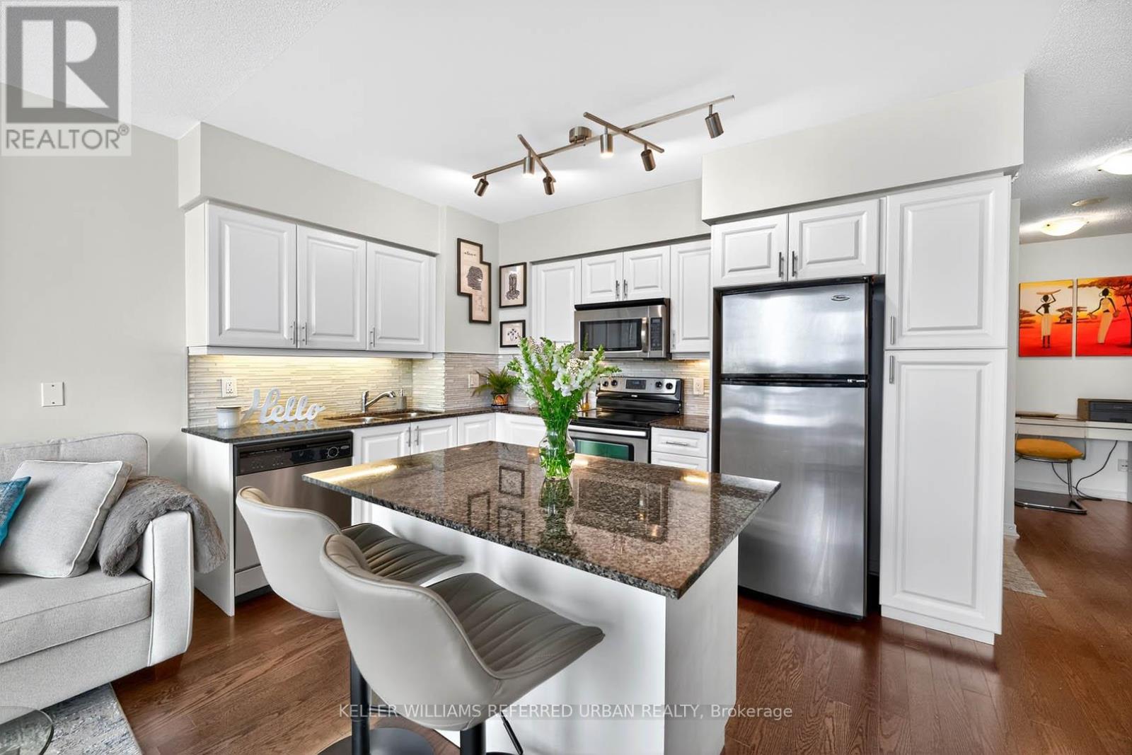 Photo 11 of 2305 15 Legion Road, Toronto ON