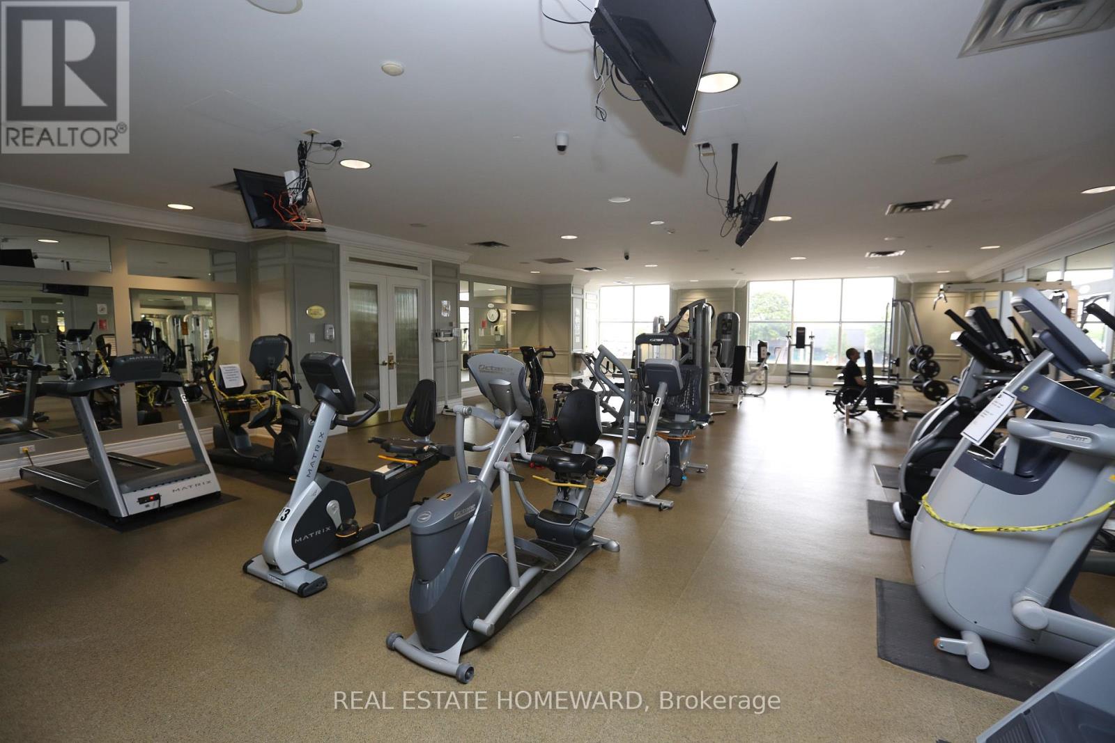 Photo 26 of 713 35 Kingsbridge Garden Circle, Mississauga ON