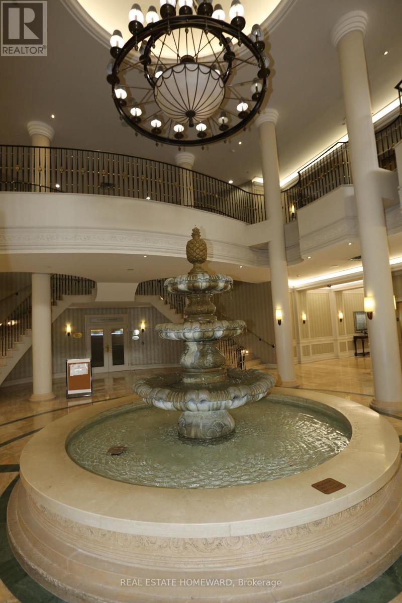 Photo 4 of 713 35 Kingsbridge Garden Circle, Mississauga ON