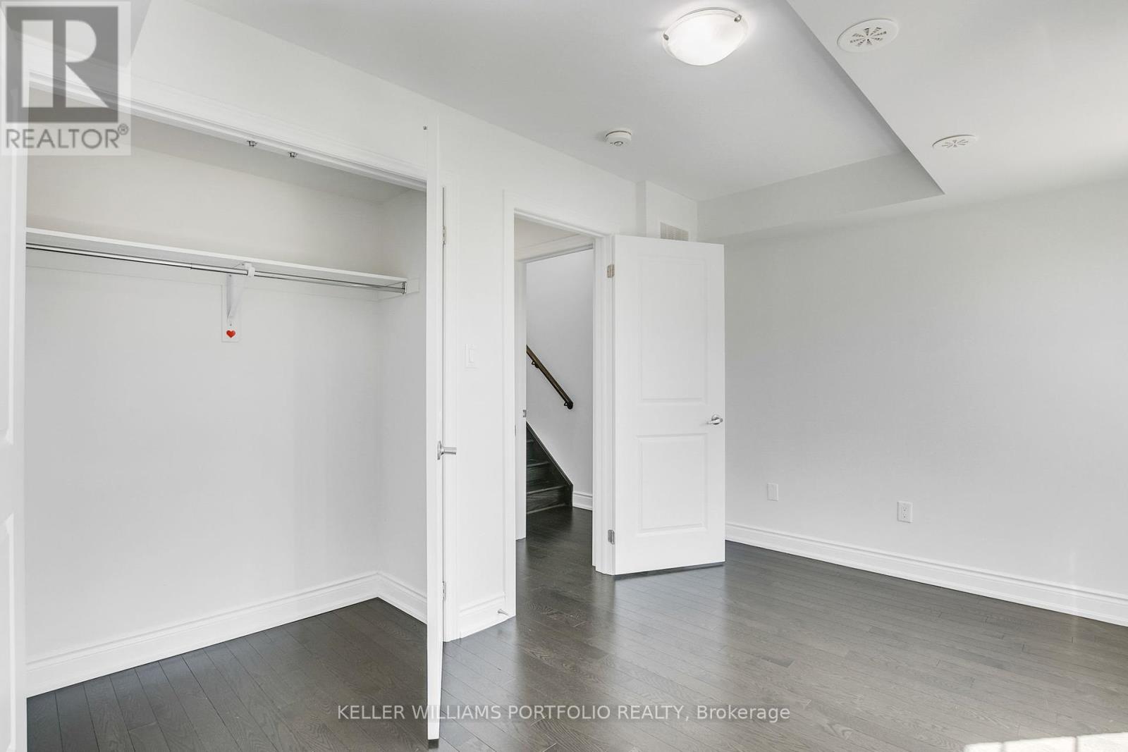 Photo 29 of 67 Edward Horton Crescent, Toronto ON