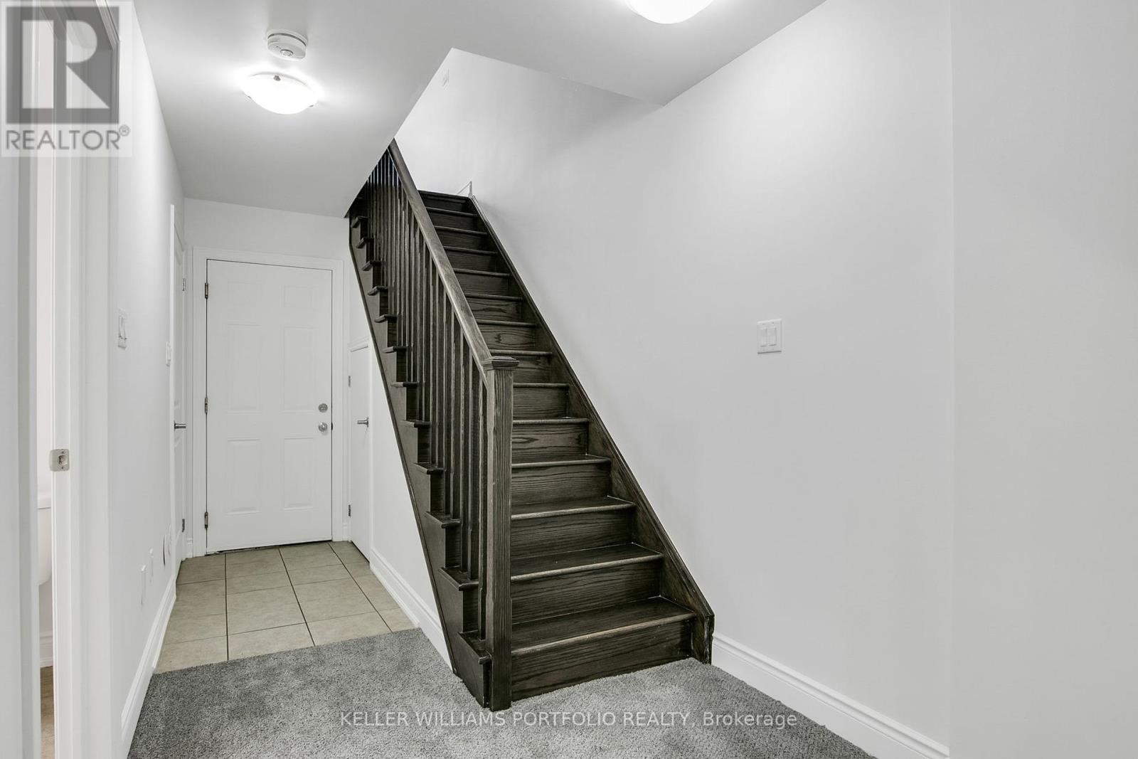 Photo 40 of 67 Edward Horton Crescent, Toronto ON