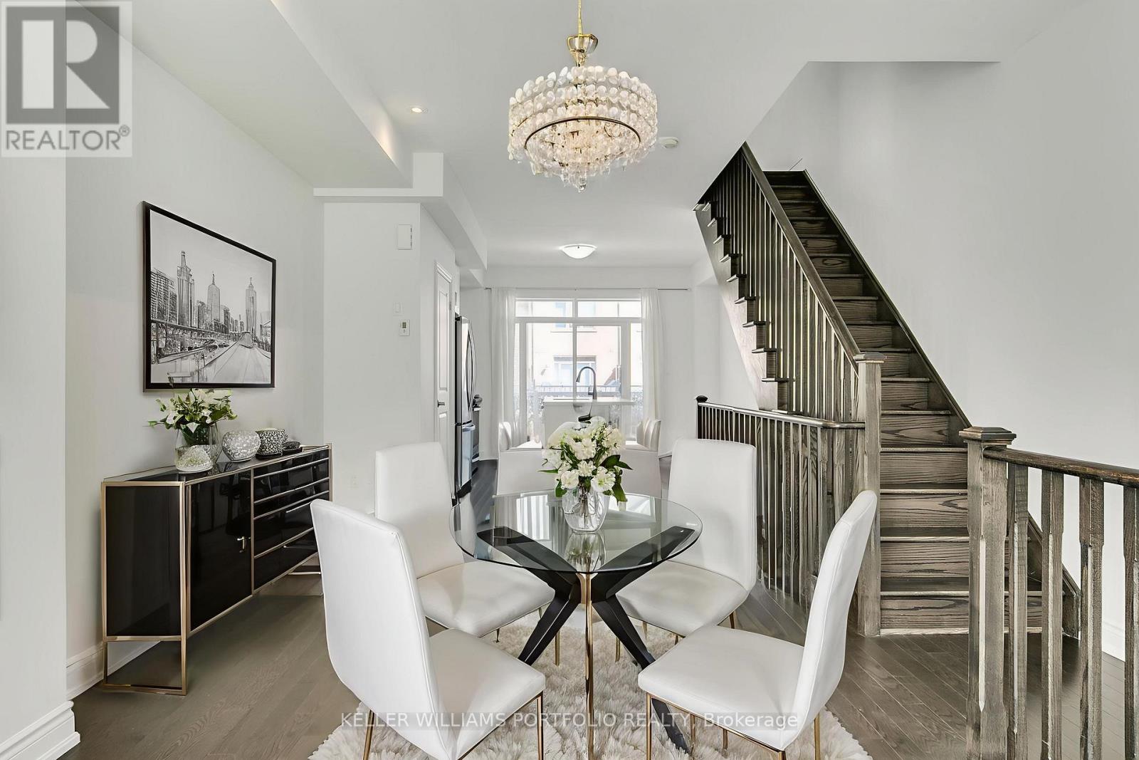 Photo 5 of 67 Edward Horton Crescent, Toronto ON