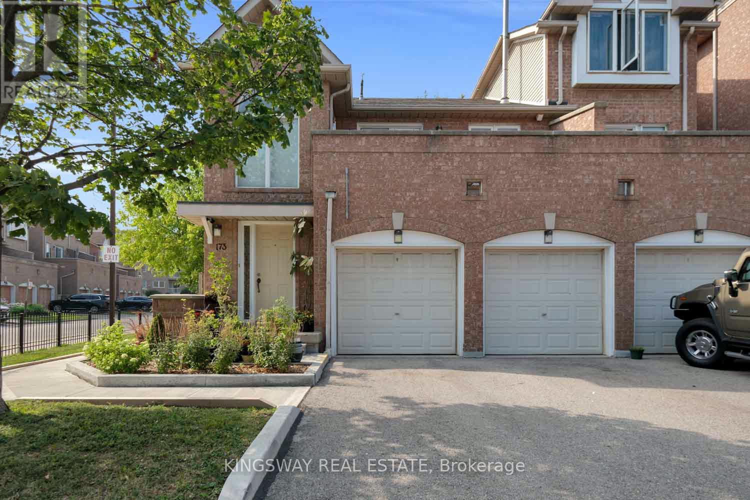 Photo 1 of 173 99 Bristol Road E, Mississauga ON