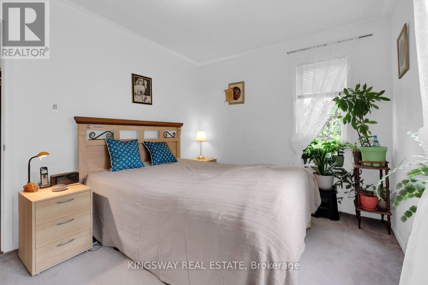 Photo 17 of 173 99 Bristol Road E, Mississauga ON