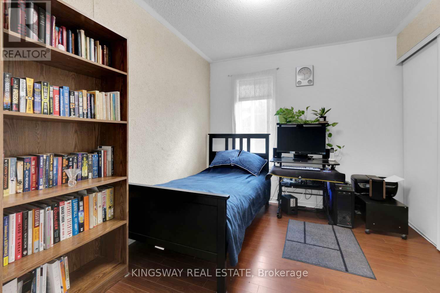 Photo 18 of 173 99 Bristol Road E, Mississauga ON
