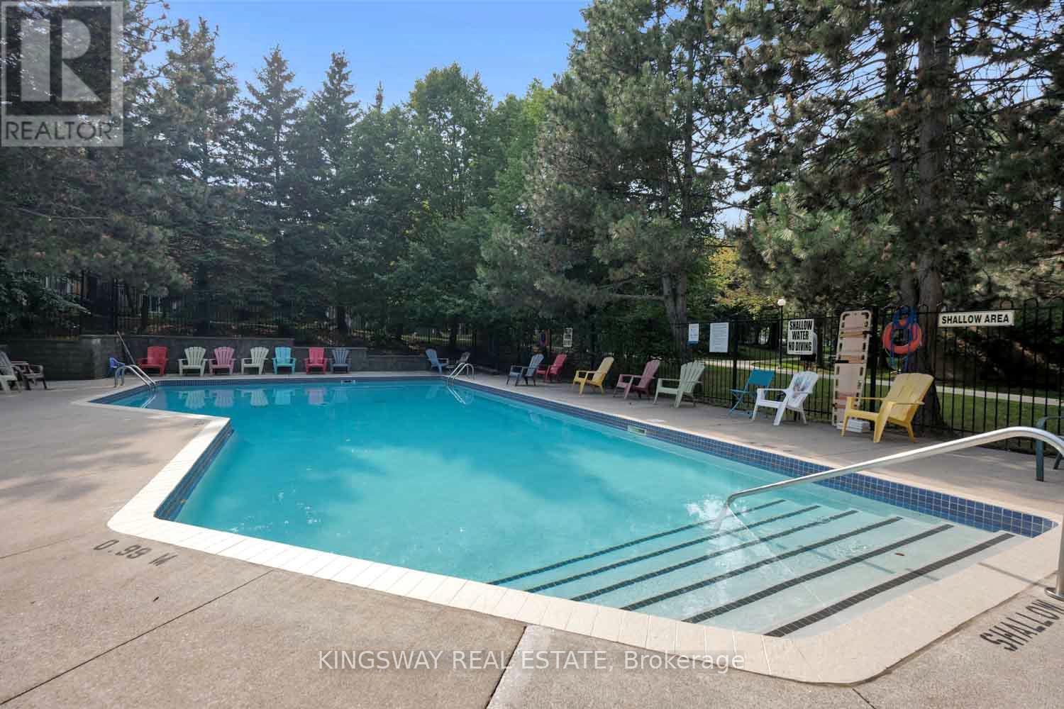 Photo 23 of 173 99 Bristol Road E, Mississauga ON