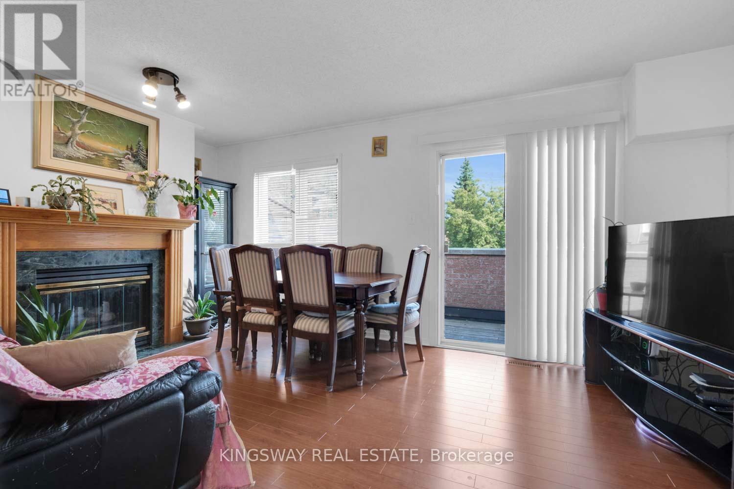 Photo 7 of 173 99 Bristol Road E, Mississauga ON
