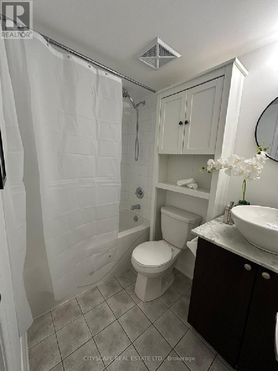 Photo 17 of 212 16 Foundry Avenue, Toronto ON