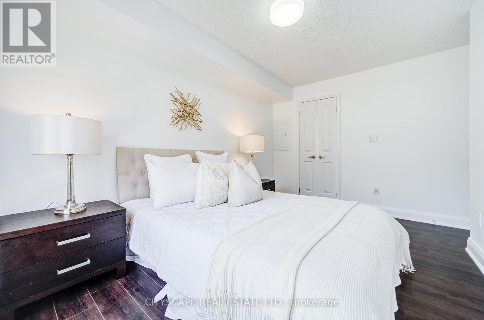 Photo 19 of 212 16 Foundry Avenue, Toronto ON