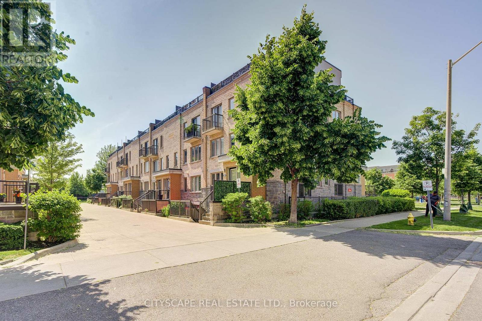 Photo 31 of 212 16 Foundry Avenue, Toronto ON