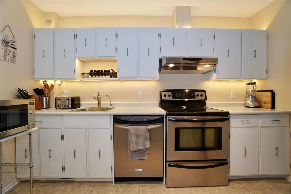 Photo 22 of 5 602 Kenaston Boulevard, Winnipeg MB