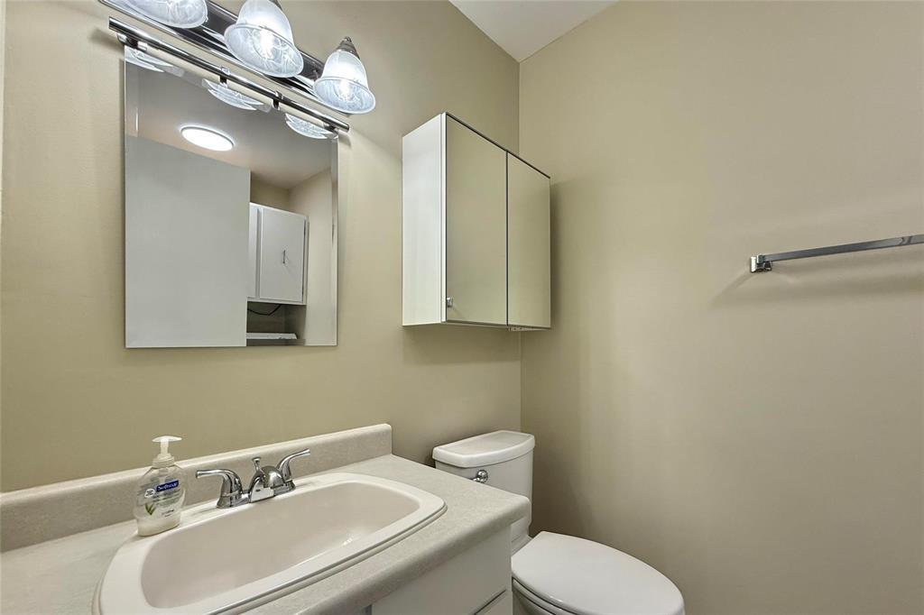 Photo 32 of 5 602 Kenaston Boulevard, Winnipeg MB