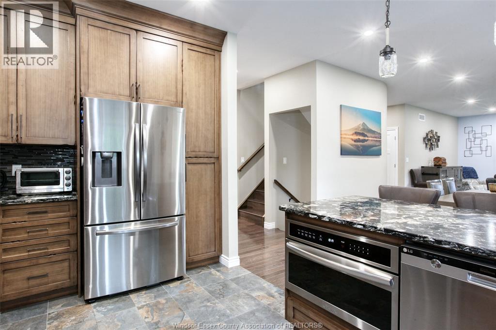 Photo 10 of 171 Riverview Ave, Lasalle ON