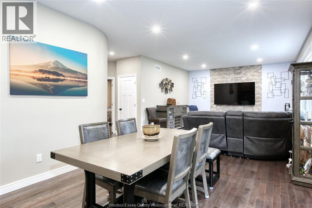 Photo 12 of 171 Riverview Ave, Lasalle ON