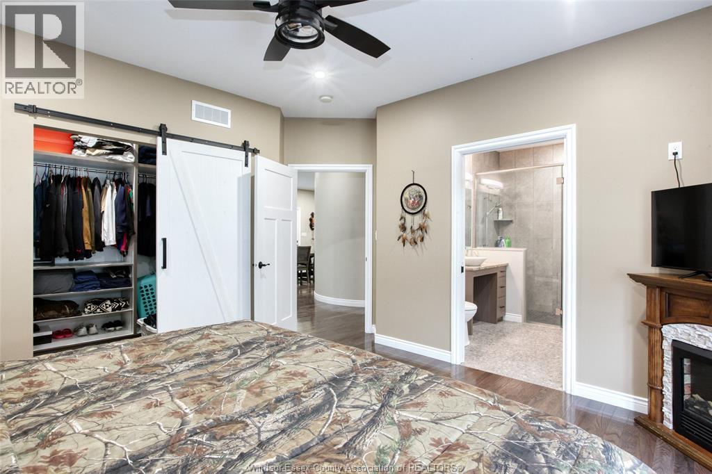 Photo 21 of 171 Riverview Ave, Lasalle ON