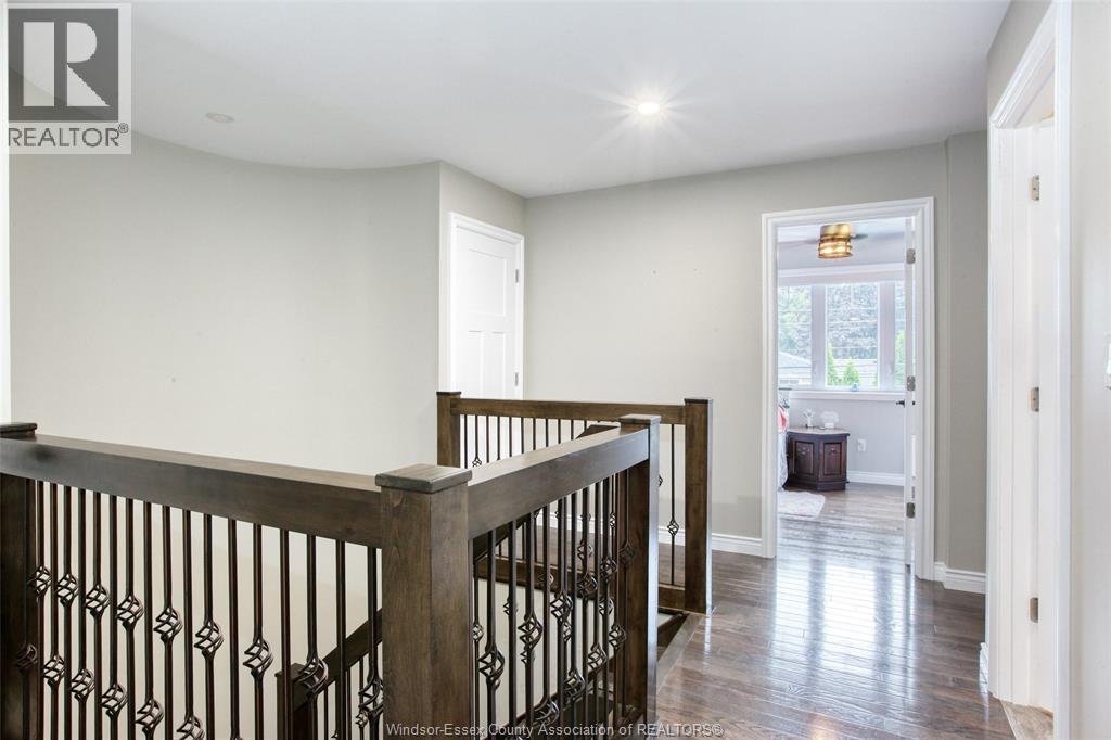 Photo 24 of 171 Riverview Ave, Lasalle ON