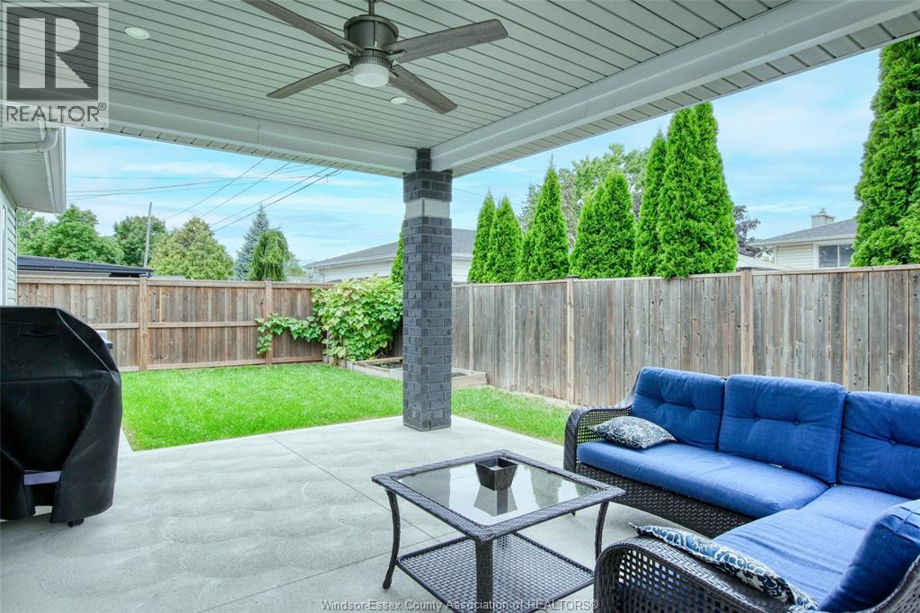 Photo 48 of 171 Riverview Ave, Lasalle ON
