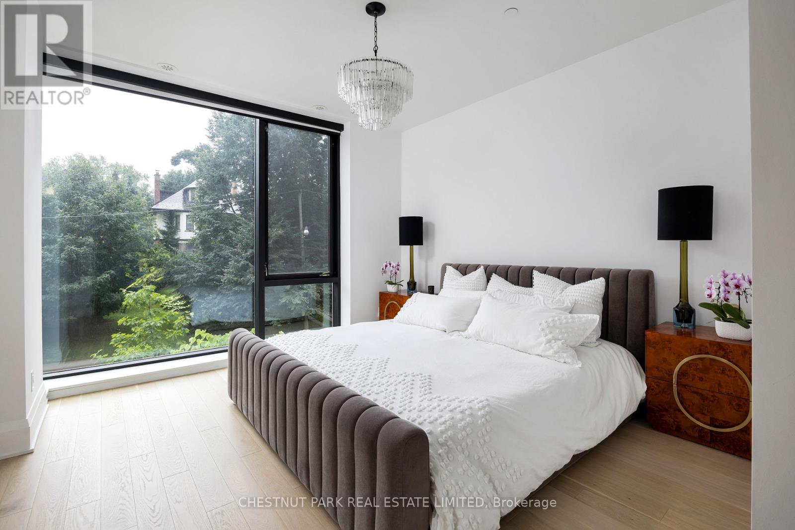 Photo 21 of 75 Foxbar Road, Toronto ON