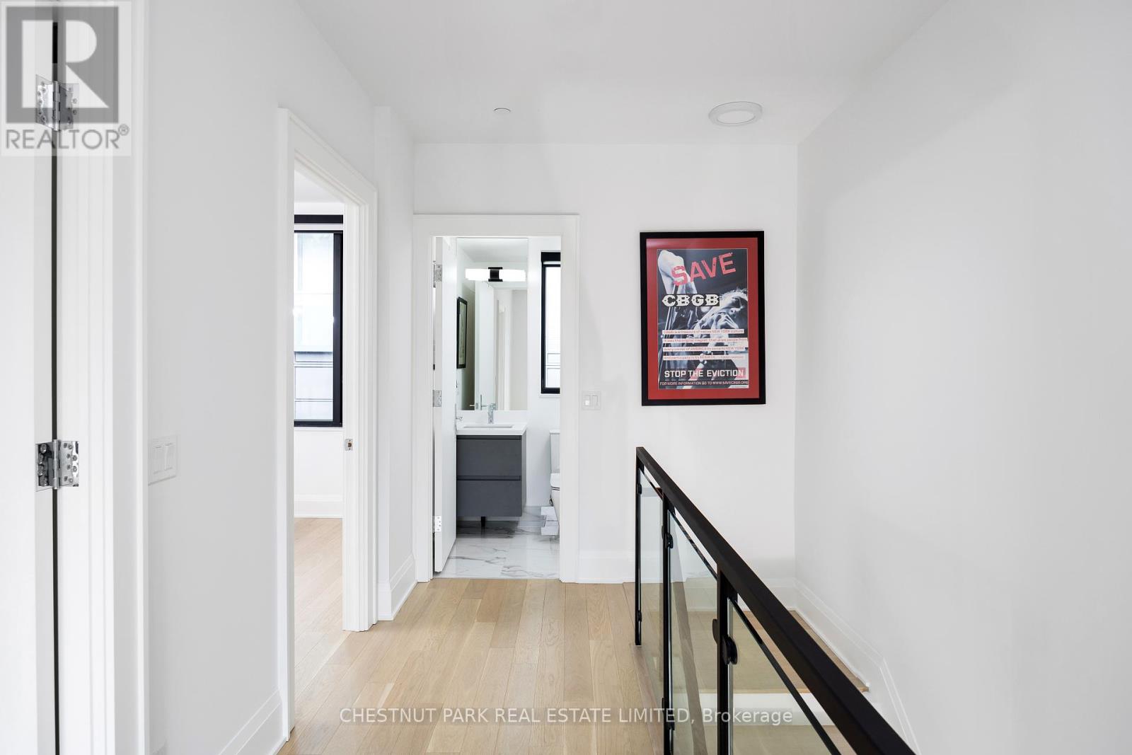 Photo 28 of 75 Foxbar Road, Toronto ON