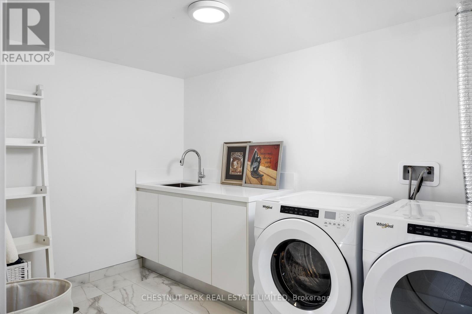Photo 38 of 75 Foxbar Road, Toronto ON