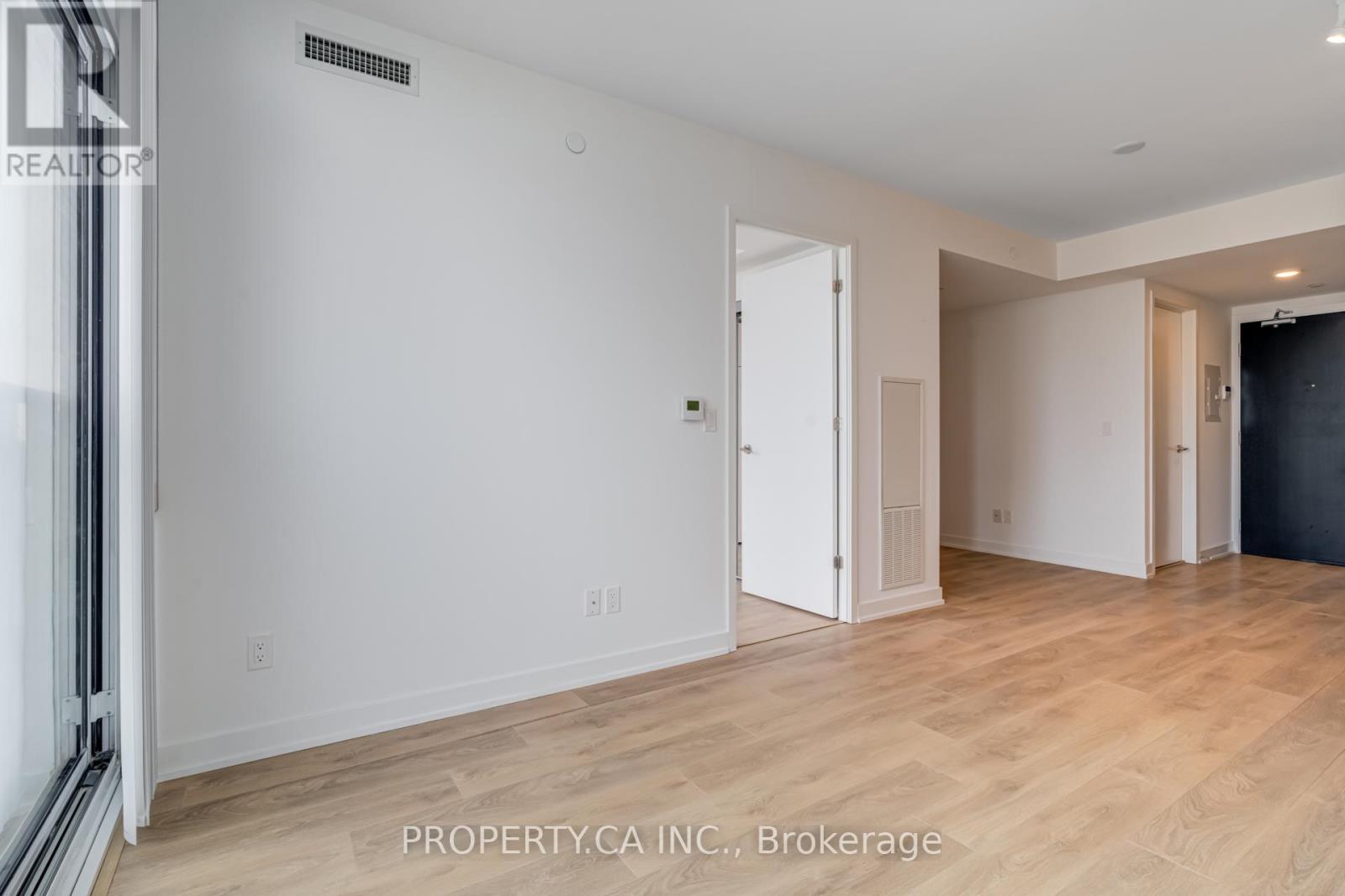 Photo 11 of 3103 501 Yonge Street, Toronto ON