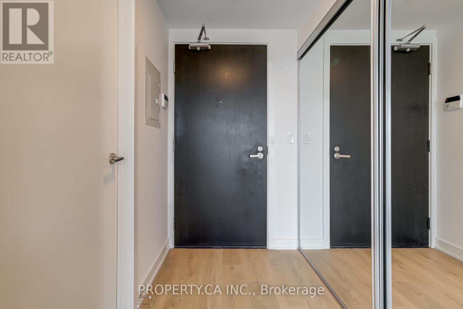 Photo 4 of 3103 501 Yonge Street, Toronto ON