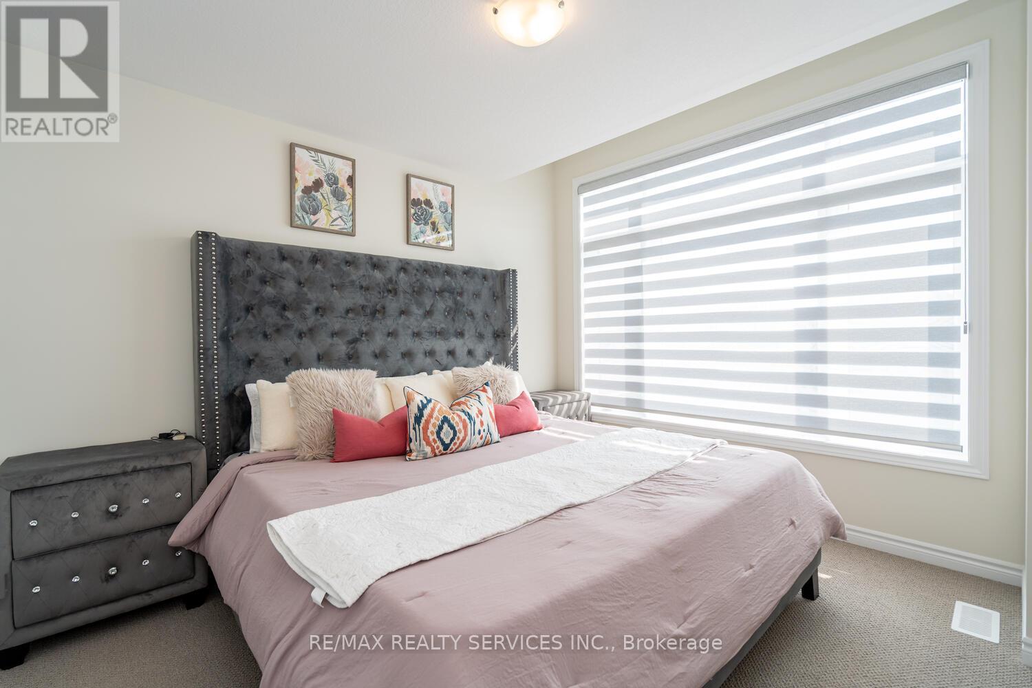 Photo 25 of 5 Heming Street, Brant ON