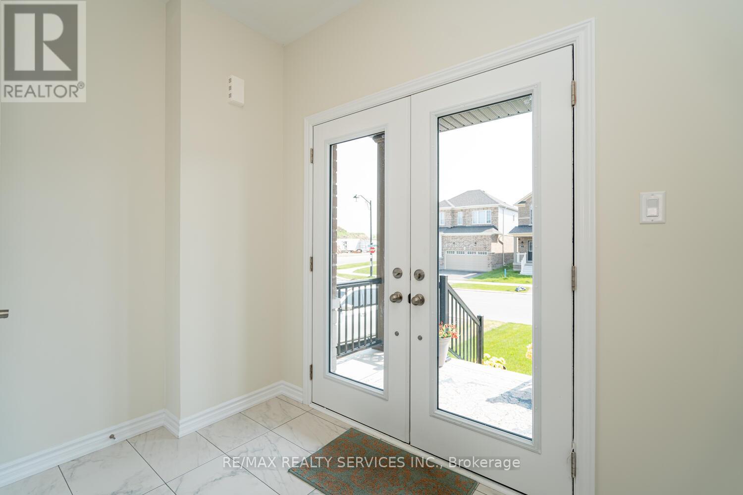 Photo 6 of 5 Heming Street, Brant ON