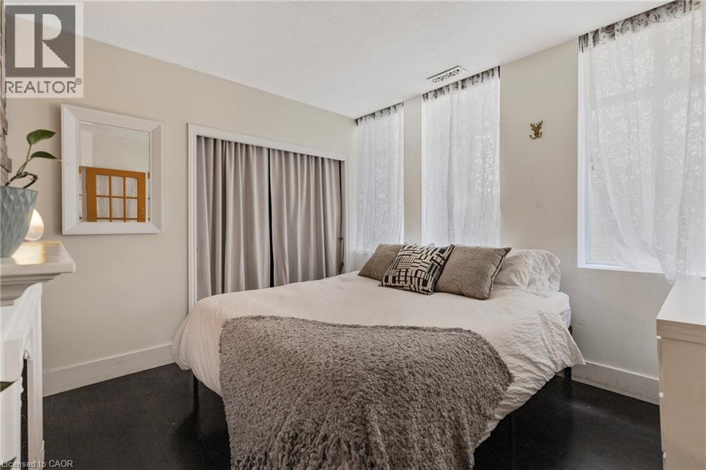 Photo 14 of 36 James Street S Unit 803, Hamilton ON