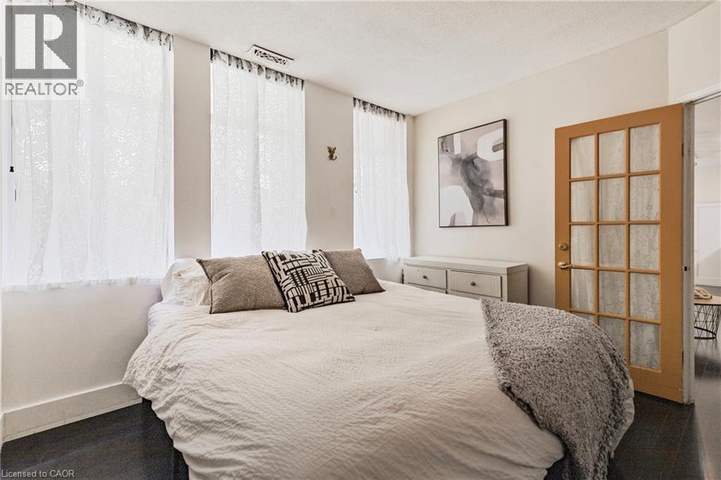 Photo 15 of 36 James Street S Unit 803, Hamilton ON