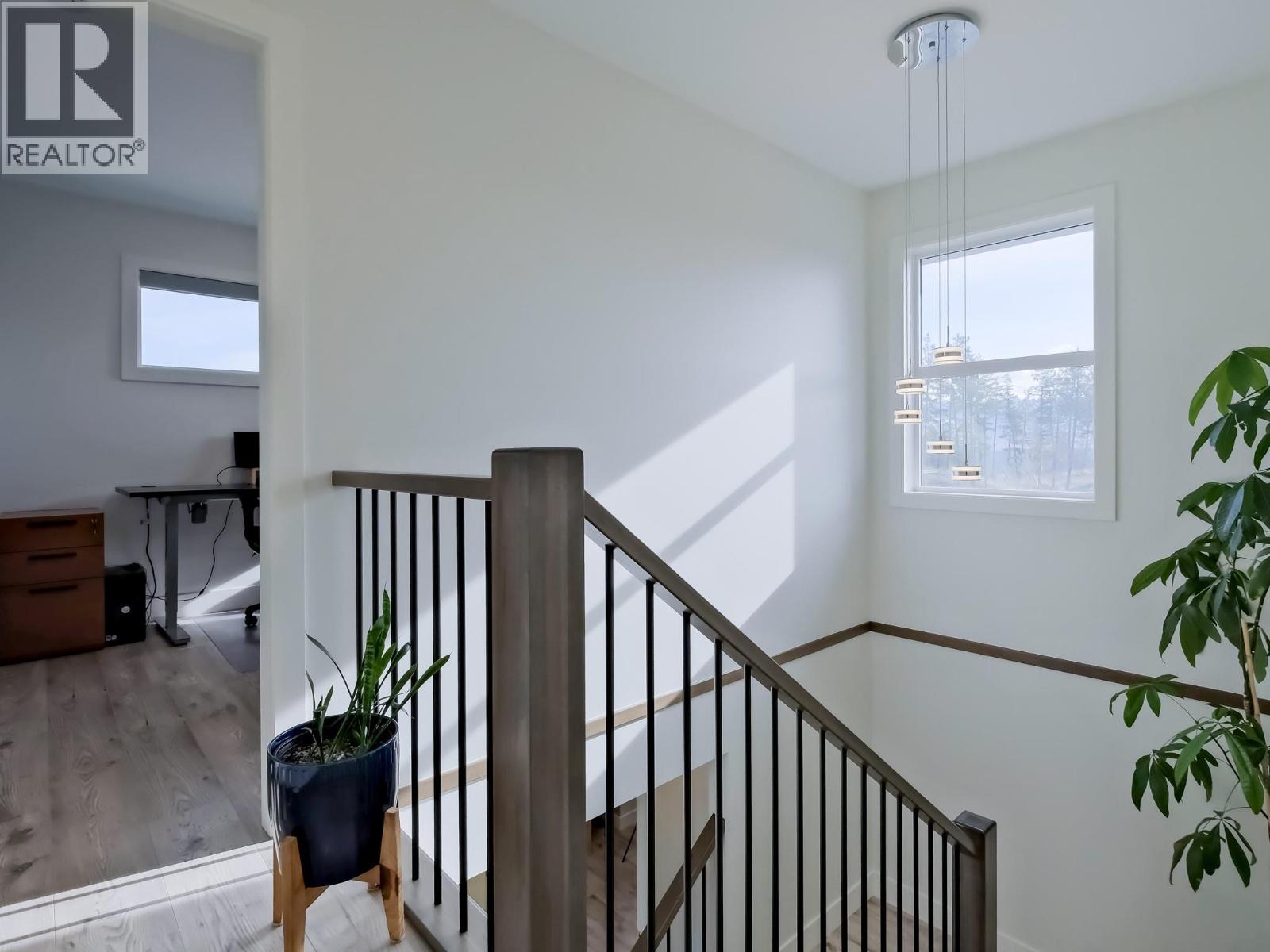  72 Forest Edge Drive, Kelowna