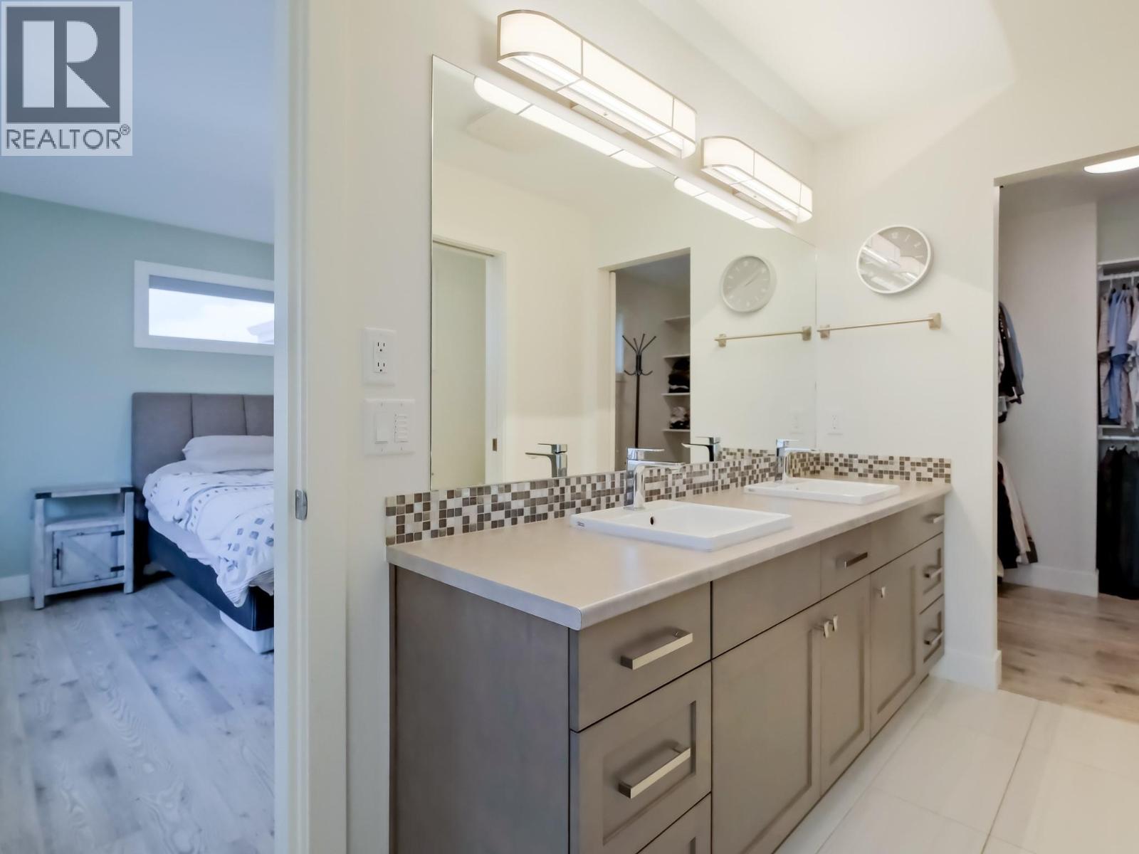  72 Forest Edge Drive, Kelowna