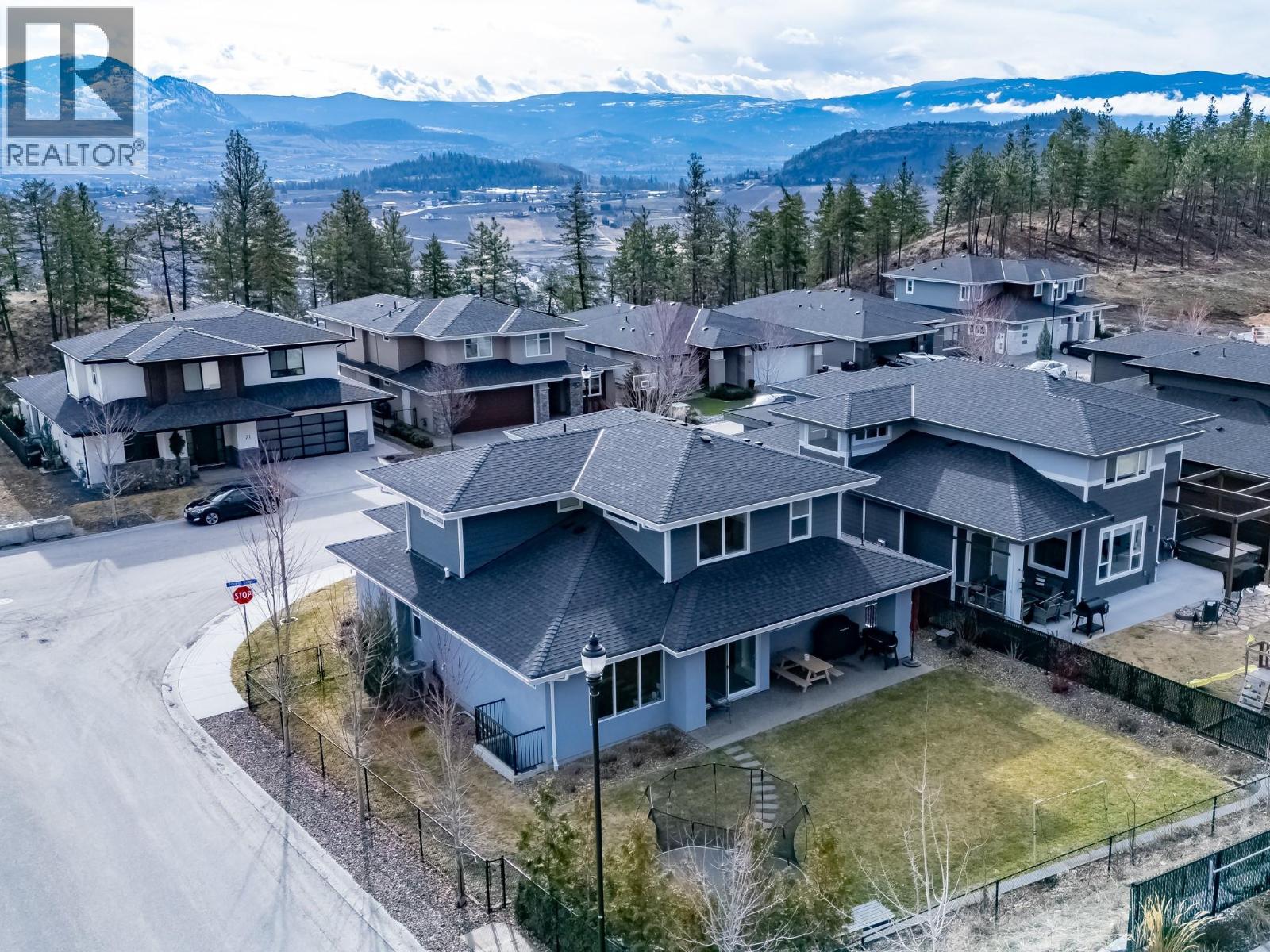  72 Forest Edge Drive, Kelowna