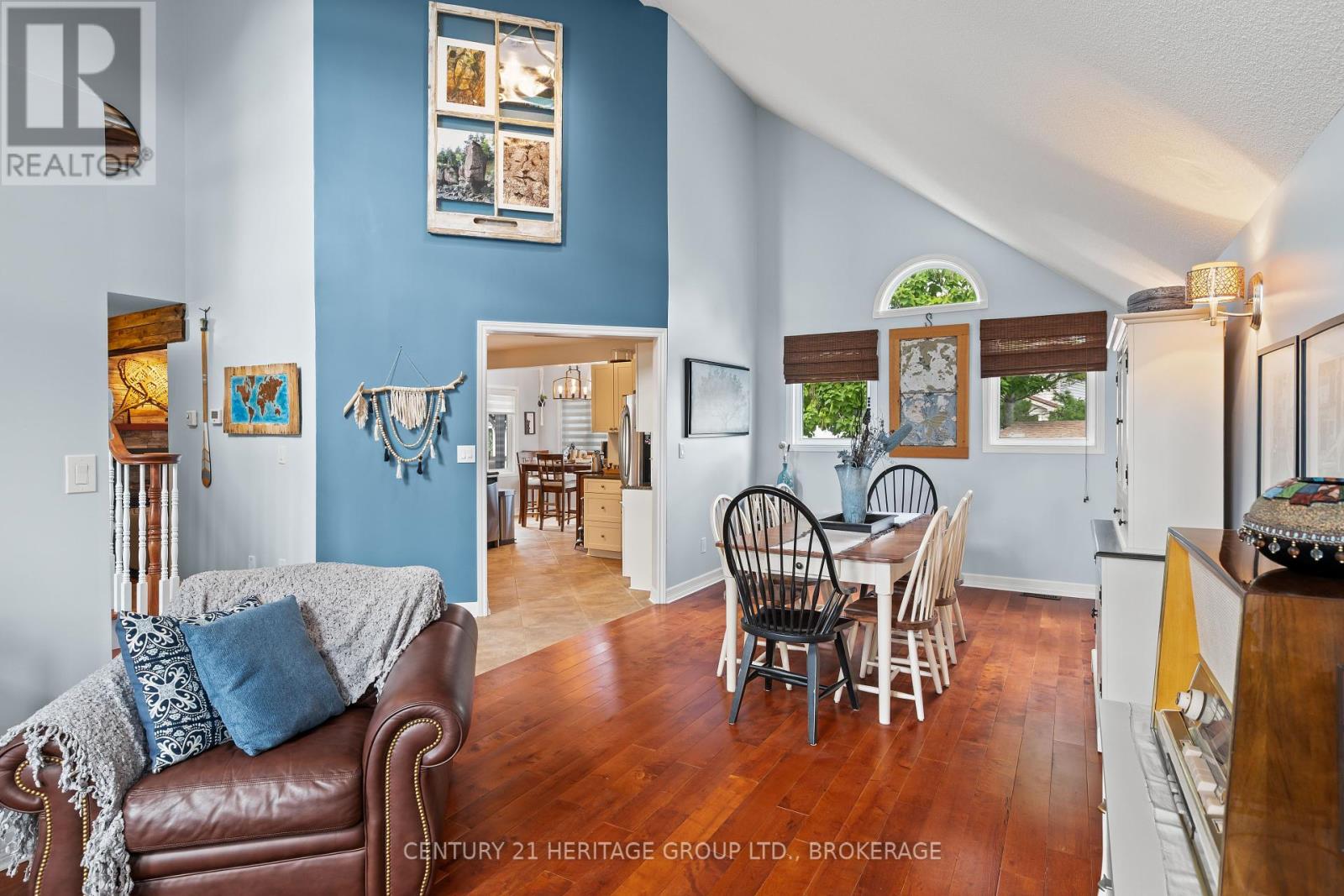Photo 13 of 26 Miller Place, Loyalist ON