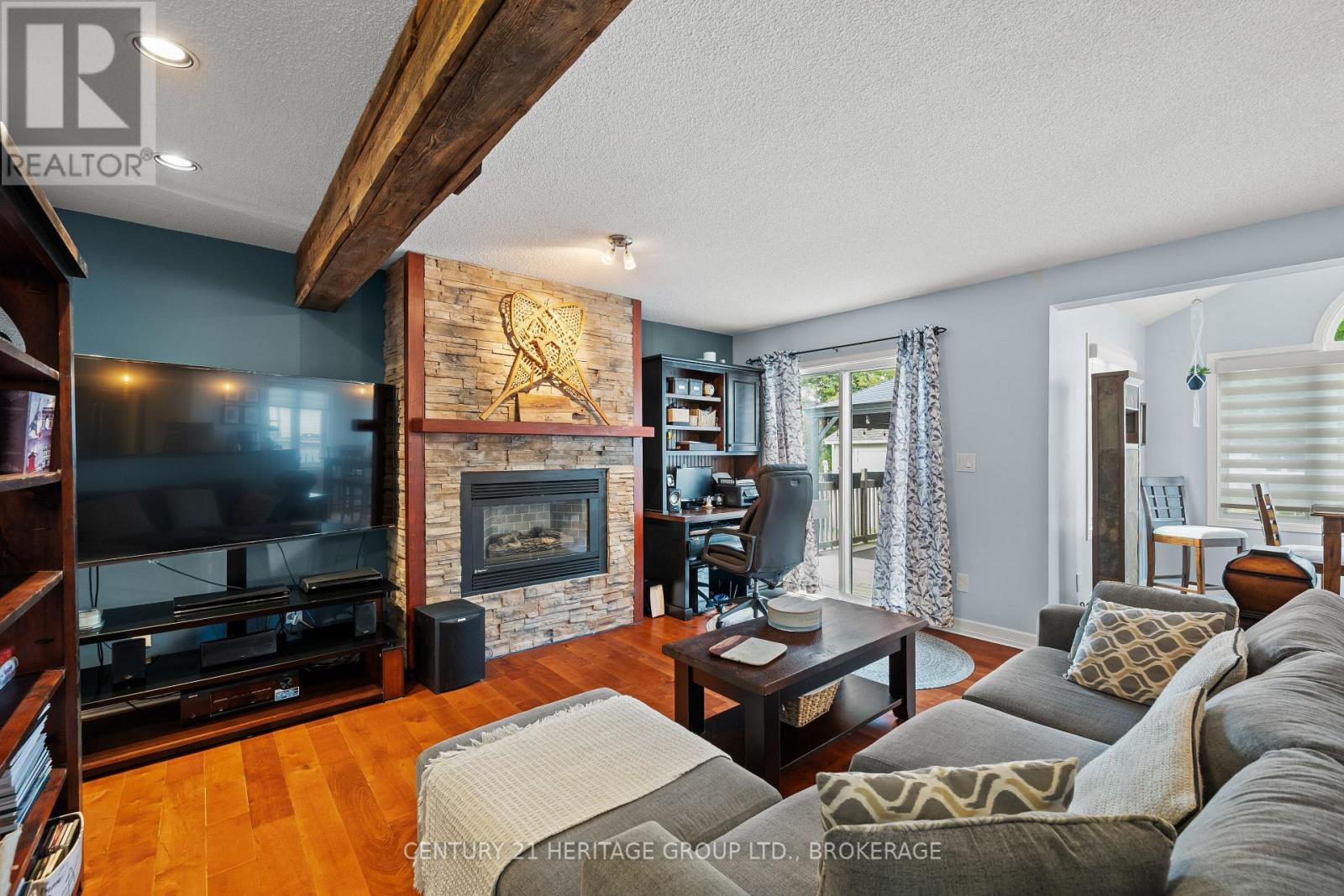 Photo 17 of 26 Miller Place, Loyalist ON