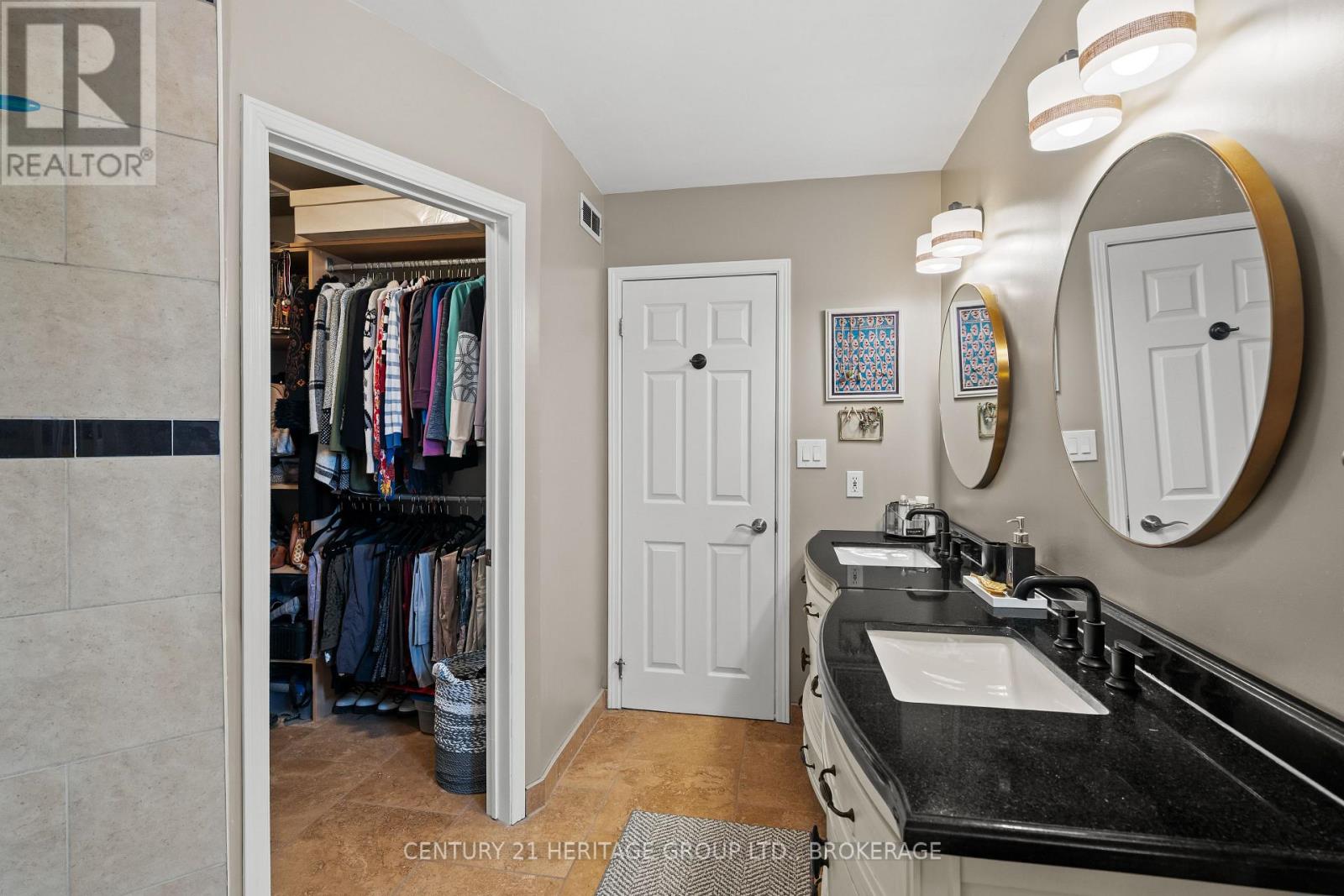 Photo 22 of 26 Miller Place, Loyalist ON
