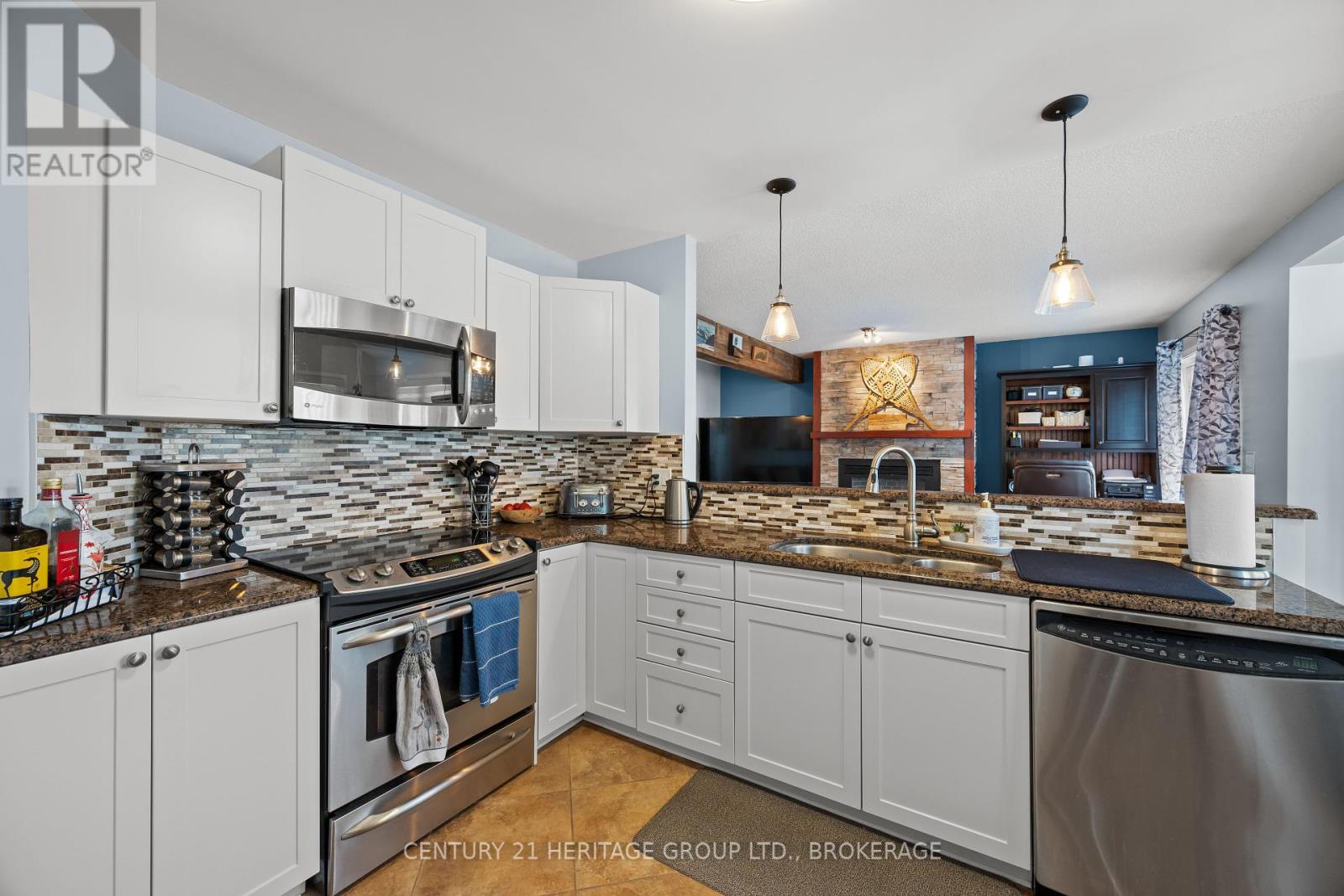 Photo 27 of 26 Miller Place, Loyalist ON