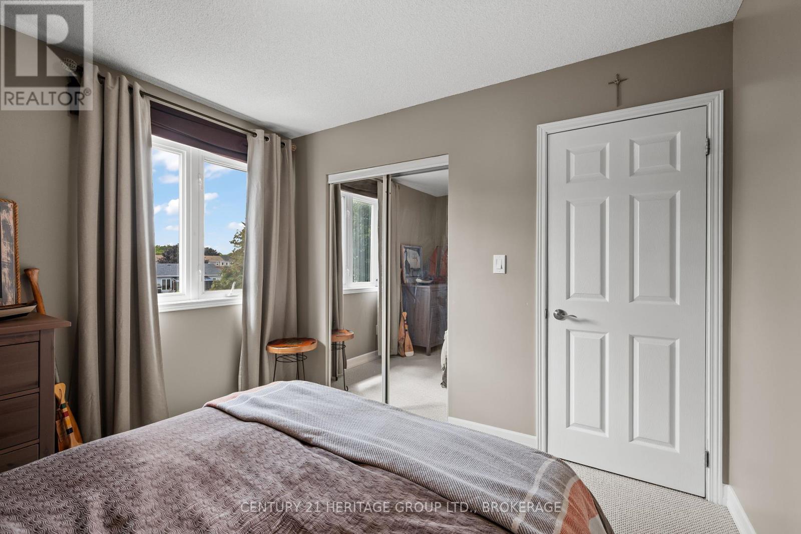 Photo 36 of 26 Miller Place, Loyalist ON