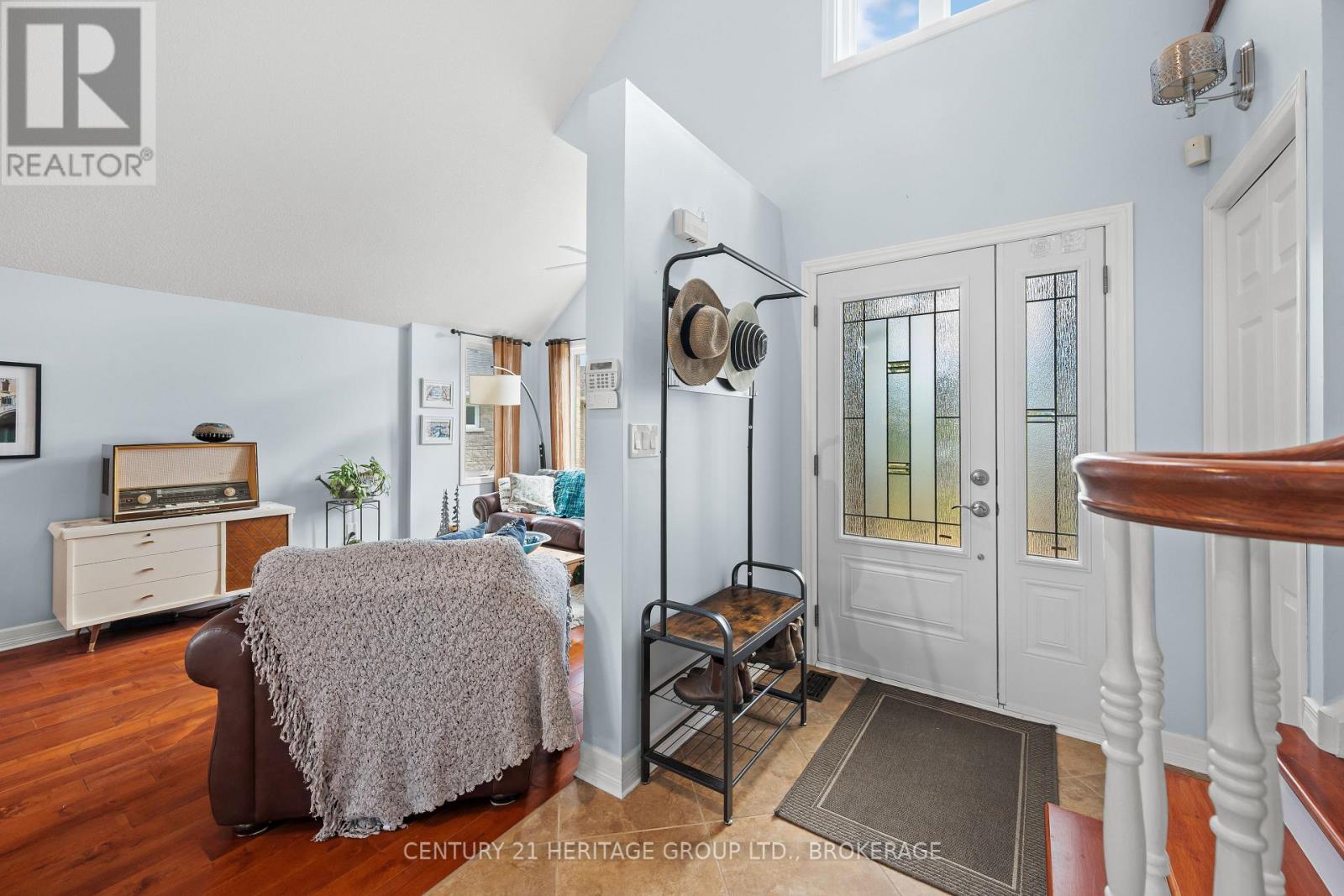 Photo 7 of 26 Miller Place, Loyalist ON