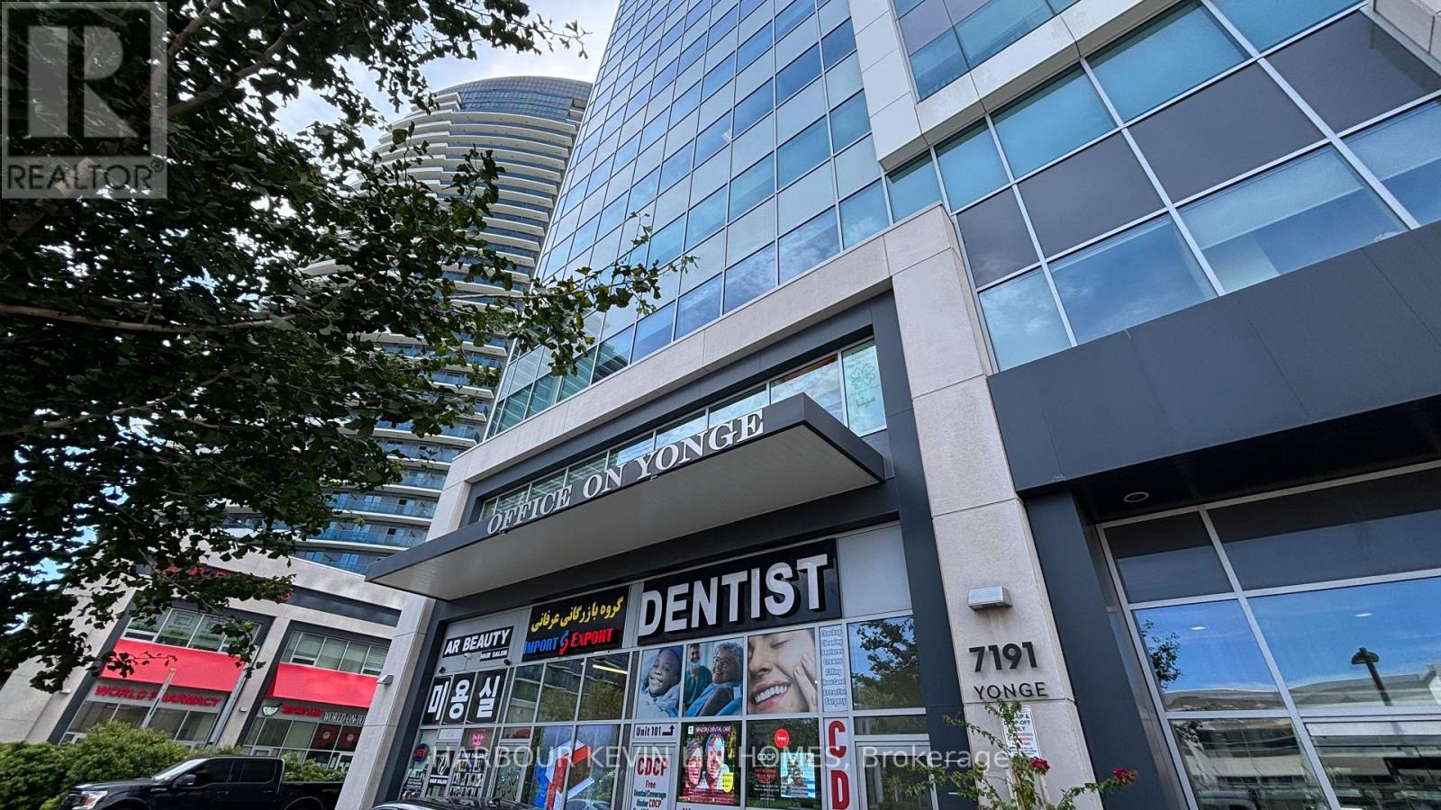 Photo 1 of 502 7191 Yonge Street, Markham ON